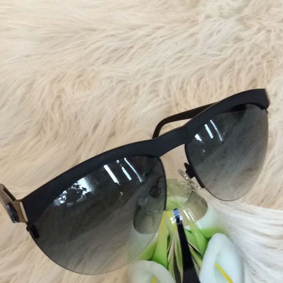 AUTHENTIC LUXOTTICA?Gorgeous sunglasses main image 7